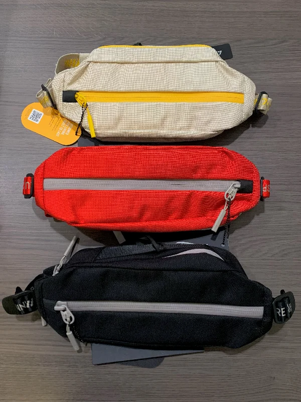 Trendy Items Porsche Rennsport Reunion 7 x Aer City Sling 2 Bag