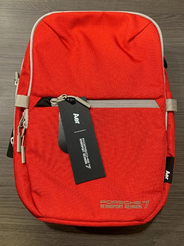 High-end Sense Porsche Rennsport Reunion 7 x Aer City Backpack