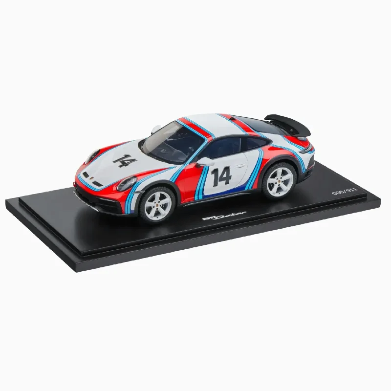 Retro Design Porsche 911 Dakar Model Car 1:18 Scale - Martini Racing Livery