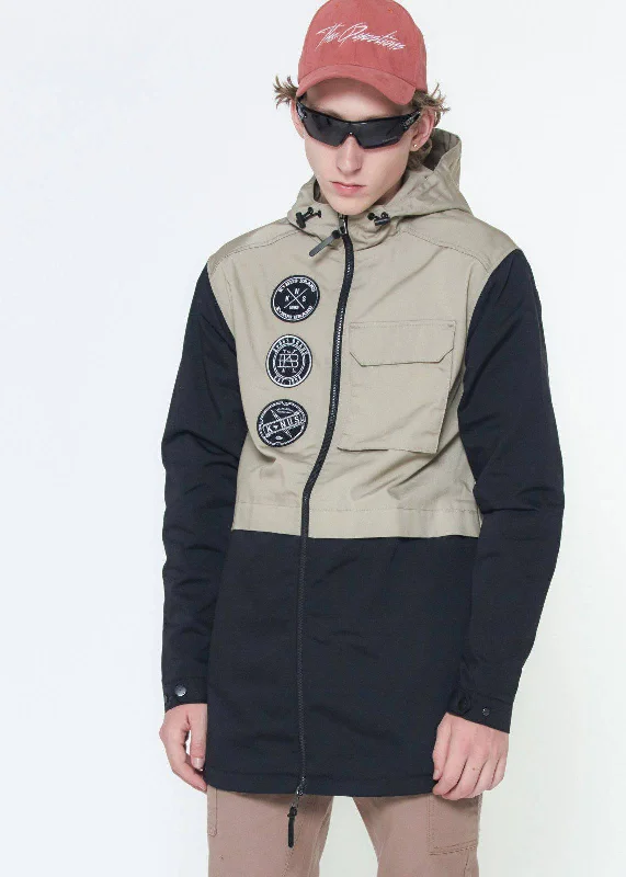 Dessert Matching Konus Men's Hooded Jacket w/ Color Block x Patch in Khaki