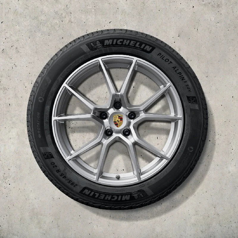 Urban Chic 20" Cayenne E3 II "Cayenne S" Design winter set - Silver