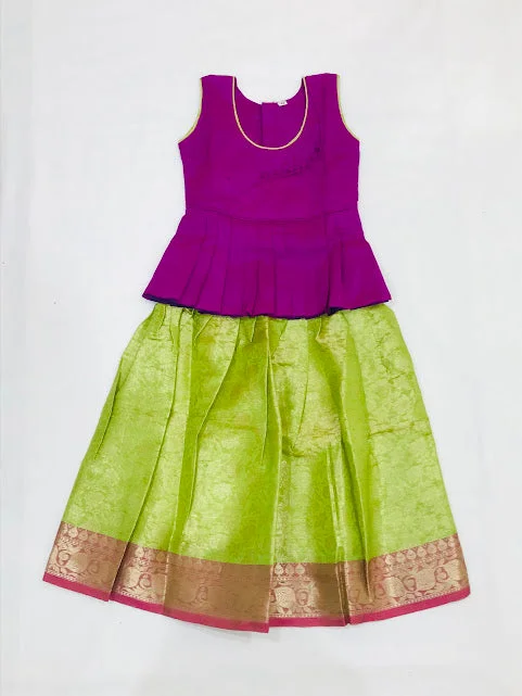 Knitted Design Attractive Purple Colored Silk Langa Sets For Girls