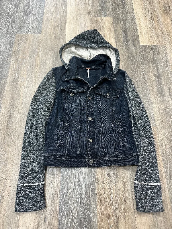 Ultra-lightweight Jacket Denim By Free People In Blue Denim, Size: L