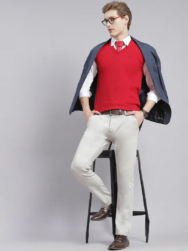 Cozy Shirts Men Red Solid V Neck Sleeveless Sweaters/Pullovers