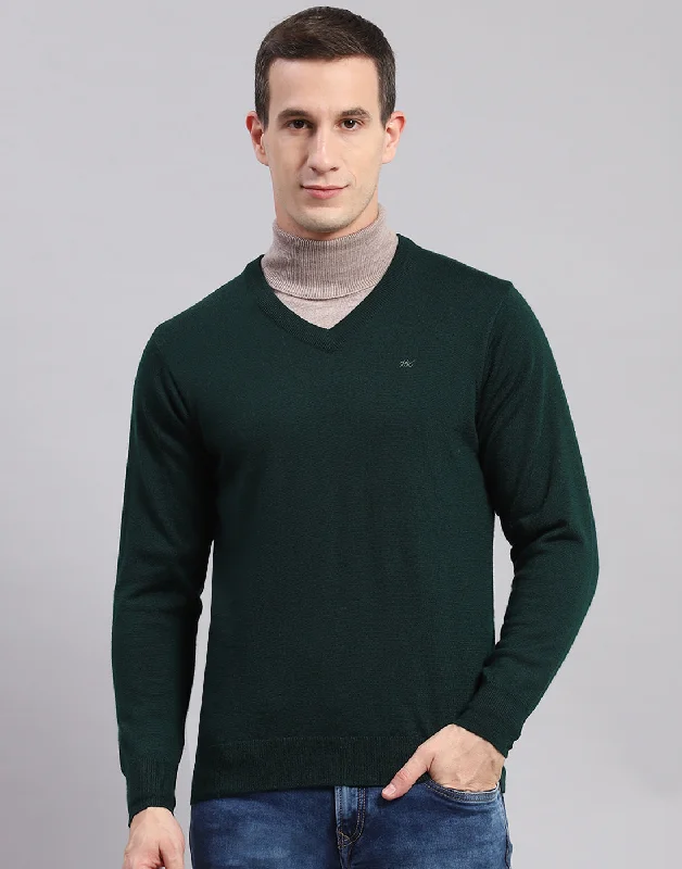 Design Trend Men Green Solid V Neck Full Sleeve Pullover