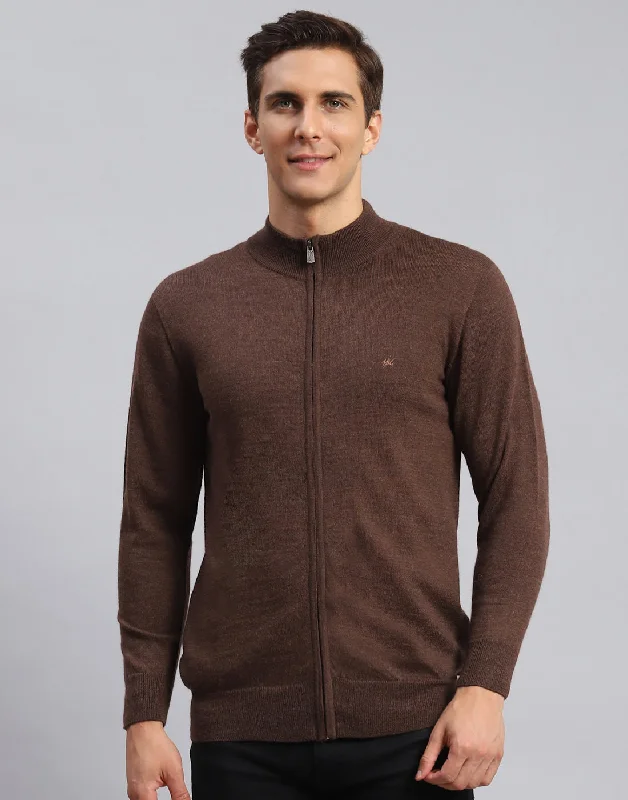 Embroidery Design Men Brown Solid Stand Collar Full Sleeve Pullover