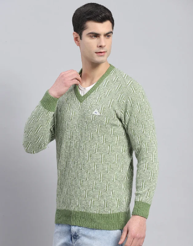 Exquisite Details Men Green Self Design V Neck Full Sleeve Pullover