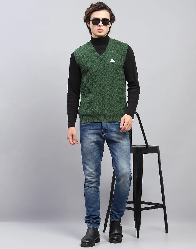 Soft Touch Men Green Self Design V Neck Sleeveless Sweater