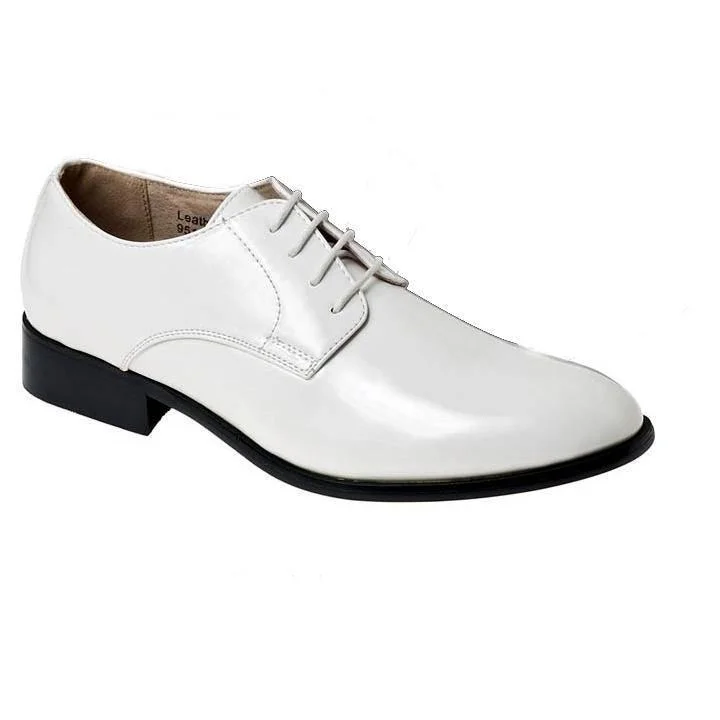 Cozy Fitting White Lace Up Tuxedo Shoes