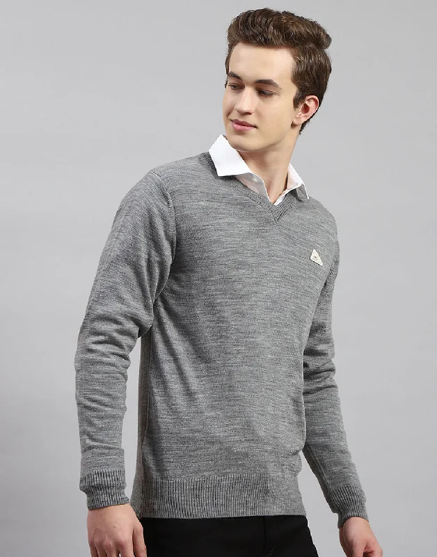 Bright Colors Men Grey Solid V Neck Full Sleeve Pullover