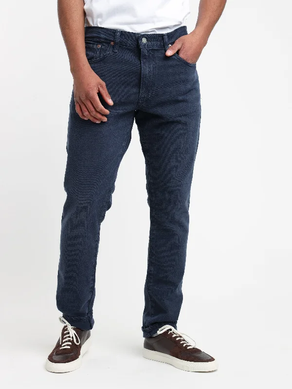 Cozy Outfit Newport Navy Sullivan Slim Jean