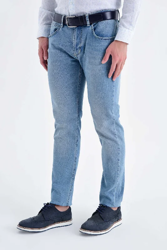 Slim Fit 5 Pocket Low Waist Ice Blue Cotton Denim Jeans