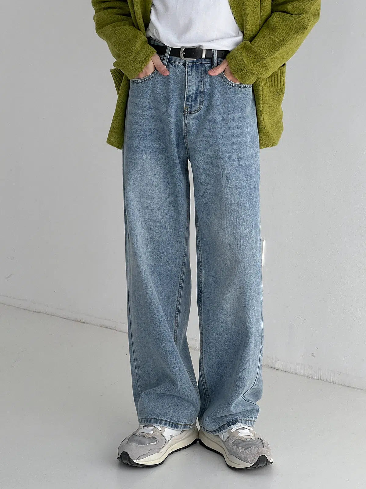 Washed High-waisted Wide-leg Jeans