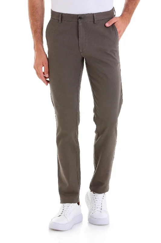 Relaxed And Casual Dynamic Fit Side Pocket High Waist Unpleated Cotton Black Casual Pants, Khaki D.