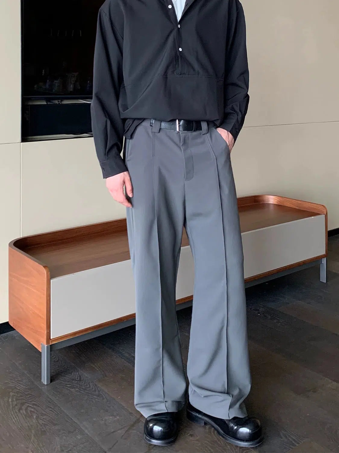 Light Dressing Relaxed Fit Dress Pants
