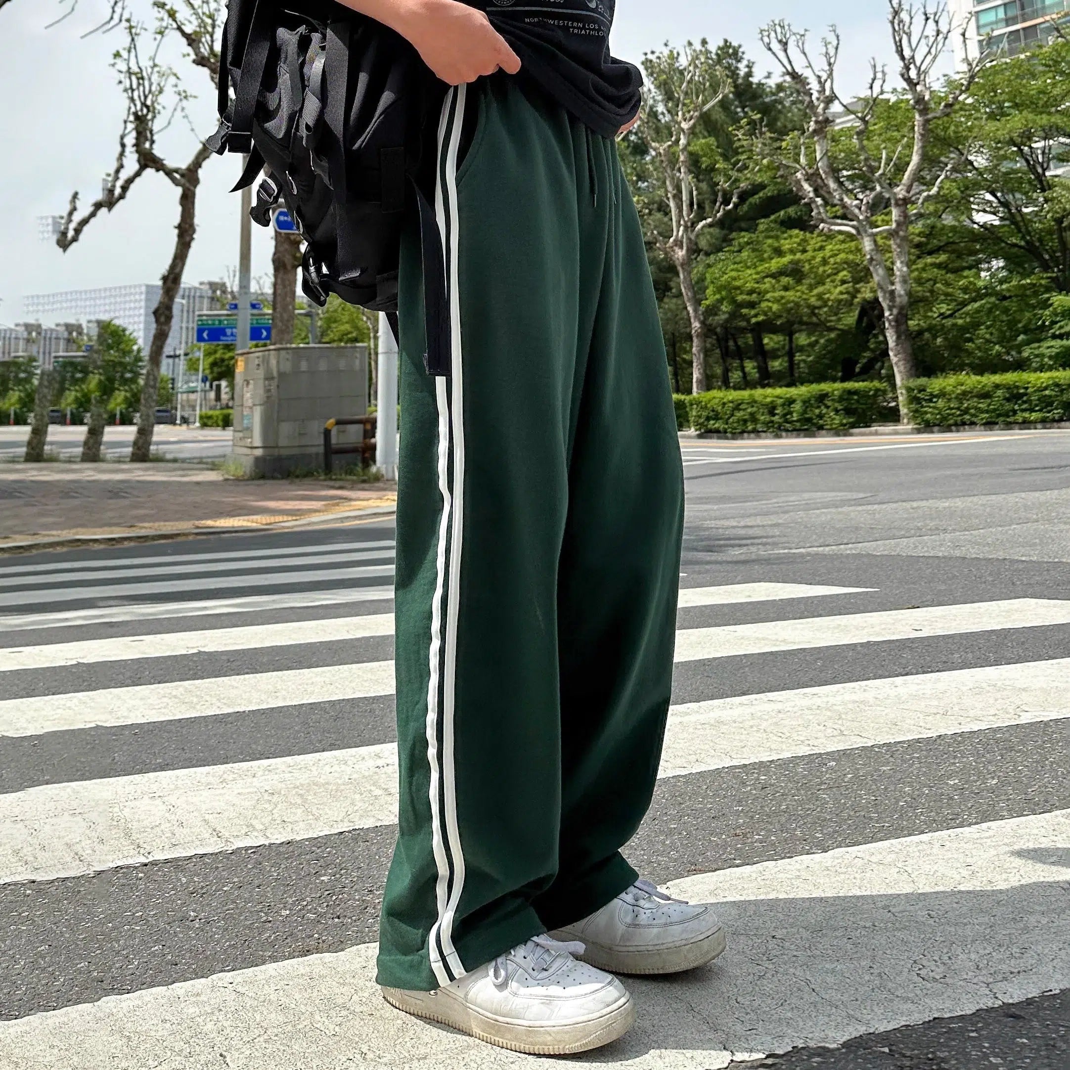 Classic Color Striped Green Sweatpants