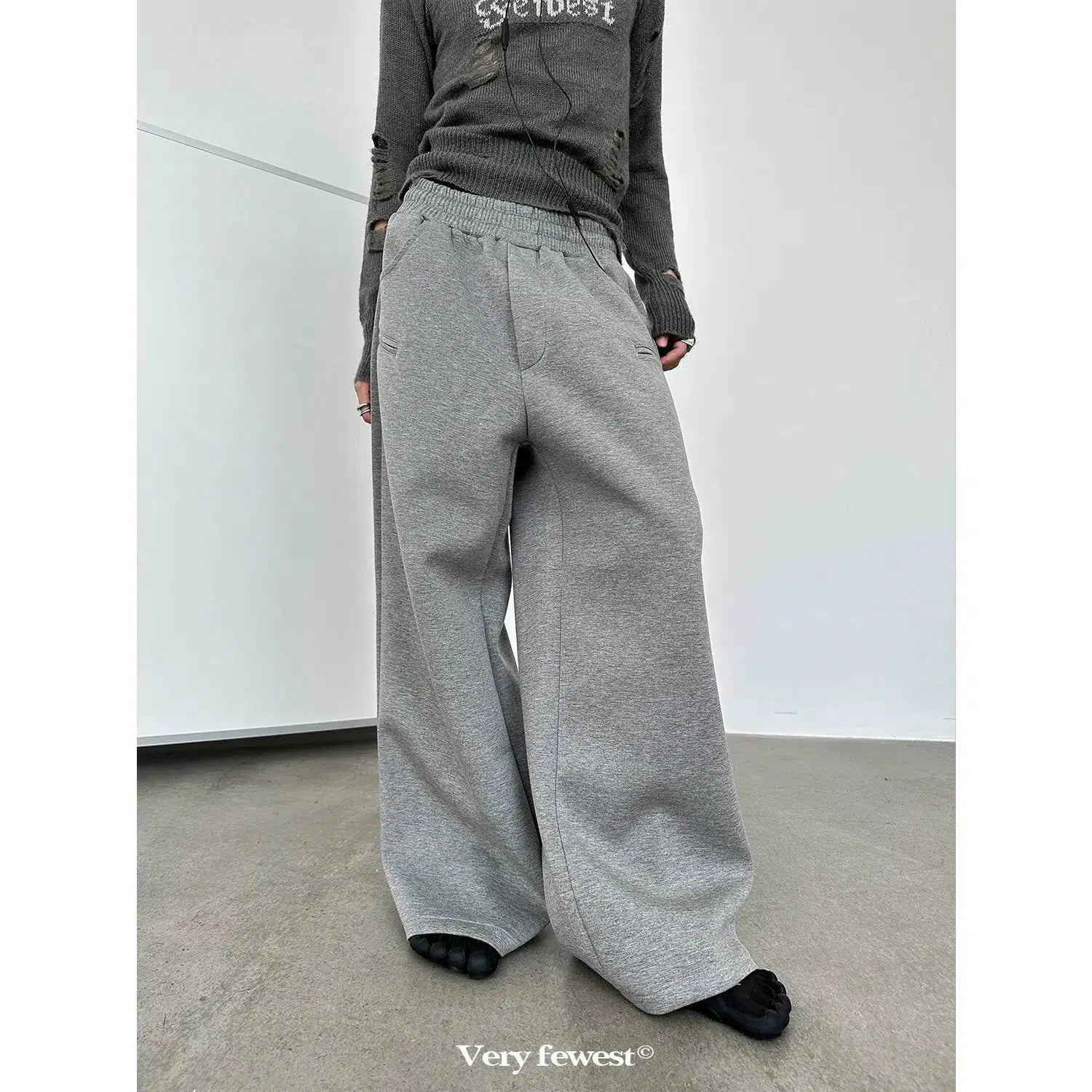 Cozy Lounge Wear Wide-Leg Mopping Sweatpants