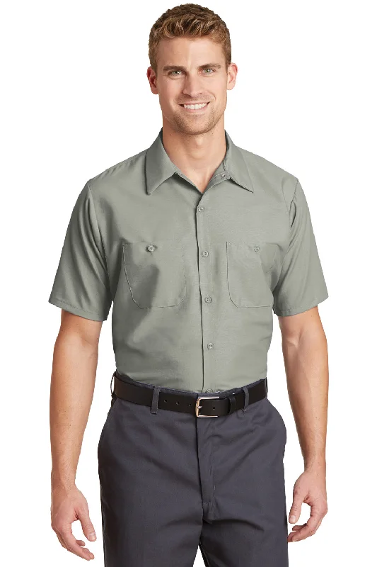 Urban Sense Red Kap Mens Industrial Moisture Wicking Short Sleeve Button Down Shirt w/ Double Pockets - Light Grey