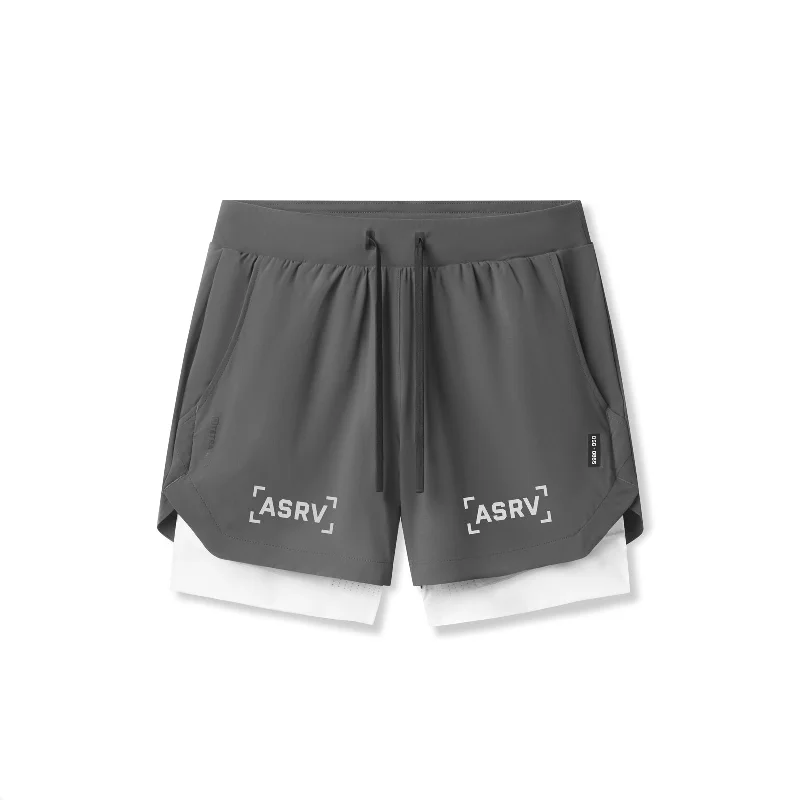 Stunning Fashion 0865. Tetra-Lite® 5" Liner Short - Space Grey "Bracket"/White